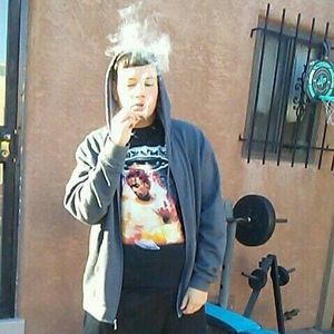 Meet your Posher, Julian